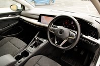 Volkswagen Golf LIFE TSI 4