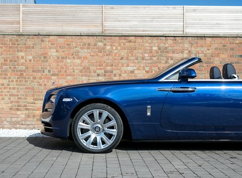 Rolls-Royce Dawn 25