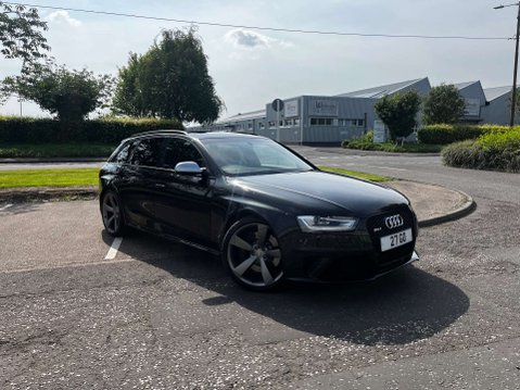 Audi RS4 4.2 RS 4 FSI Quattro Auto 4WD 5dr 40