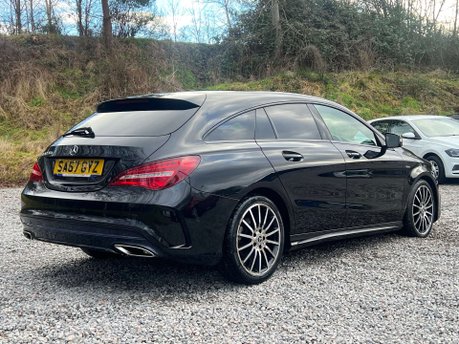 Mercedes-Benz CLA Class 2.1 CLA 220 WhiteArt D Auto 5dr