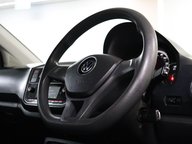 Volkswagen Up BASE 12