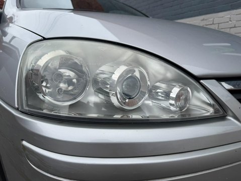 Vauxhall Corsa 1.2i 16v Design 5dr (a/c) 32