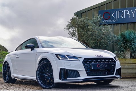 Audi TT TFSI BLACK EDITION 1