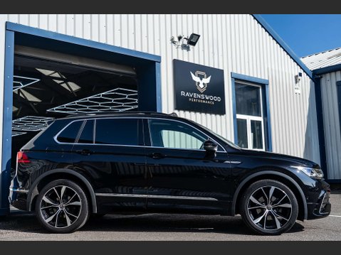 Volkswagen Tiguan 1.5 Tiguan R-Line TSi Semi-Auto 5dr 3