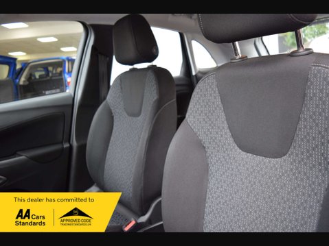Vauxhall Crossland X 1.2 Crossland X SE 5dr 37