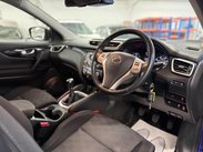 Nissan Qashqai 1.5 dCi Acenta 2WD Euro 5 (s/s) 5dr 9