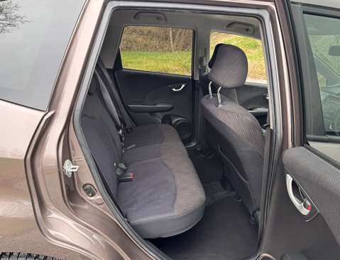 Honda Jazz 1.3 Jazz ES+ i-VTec CVT 5dr 13