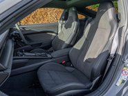 Porsche 911 Carrera 4 GTS HEV 9