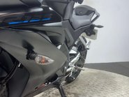 Yamaha R125 YZF 2023 ONLY 4K 1 OWNER NEW MOT SERVICED SPORTS BIKE 125CC 43