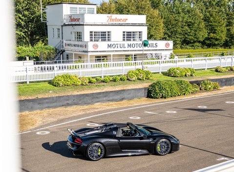 Porsche 918 Spyder 2
