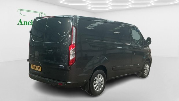 Ford Transit Custom SWB L1H1 Low Roof Limited 280 Air Con Alloys Sensors EURO 6 4