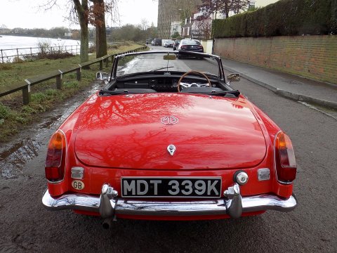 MG MGB MKII ROADSTER 48