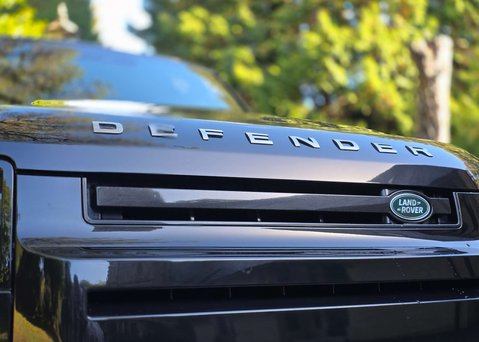 Land Rover Defender 3.0 Defender X MHEV Auto 4WD 5dr 81