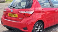 Toyota Yaris 1.5 VVT-h Icon Tech Hatchback 5dr Petrol Hybrid E-CVT Euro 6 (s/s) (100 ps) 13