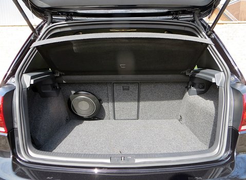 Volkswagen Golf R 18