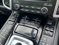 Porsche Cayenne 3.0 TD V6 Platinum Edition SUV 5dr Diesel TiptronicS 4WD Euro 6 (s/s) (262 28