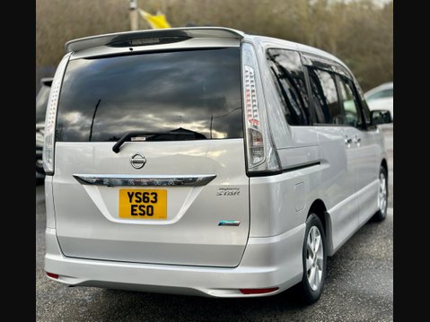 Nissan Serena 2.0 Petrol Hybrid 8 Seater 31