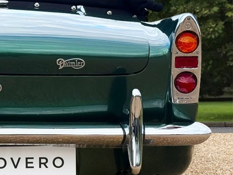 Daimler Dart SP250 Convertible 18