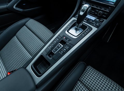 Porsche 911 50th Anniversary Edition 27