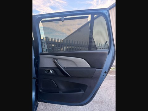 Citroen C4 Picasso 1.6 C4 Grand Picasso Exclusive+ e-HDi Semi-Auto 5dr 67