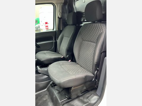 Renault Kangoo 1.5 LL21 dCi Phase 2 Panel Van 6dr Diesel Manual FWD L3 H1 (123 g/km, 110 b 45