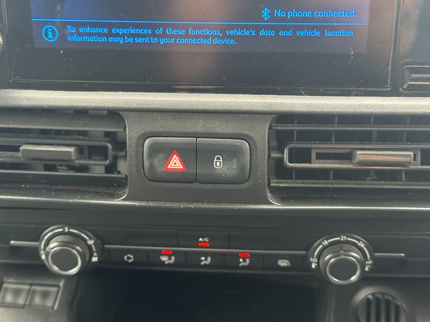 Peugeot Partner Petrol SWB L1H1 Low Roof Air Con Sensors EURO 6 NO VAT 30