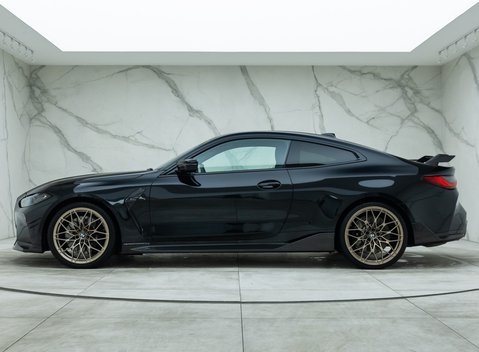 BMW M4 COMPETITION M XDRIVE 5