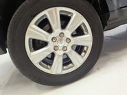 Land Rover Discovery 3.0 Discovery SE Tech SDV6 Auto 4WD 5dr 28