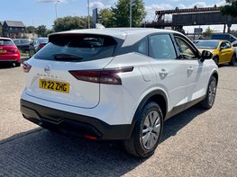 Nissan Qashqai 1.3 Qashqai Visia DiG-T MHEV 5dr 9