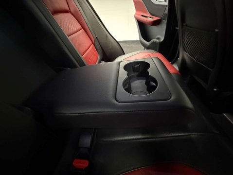 Jaguar F-Pace 2.0 F-Pace R-Sport D Auto 5dr 43