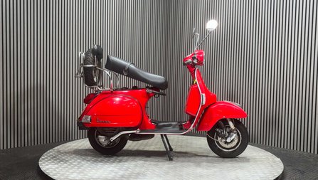 Piaggio Vespa PX 2012 19K 1 FORMER OWNER 2T 4 SPEED 2 STROKE CLASSIC SCOOTER