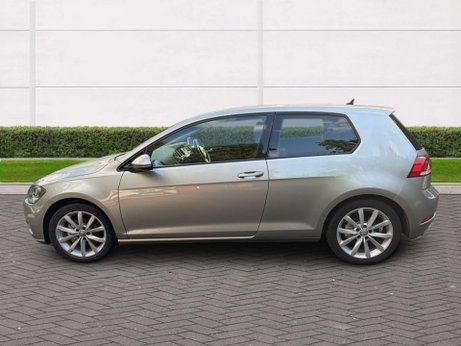Volkswagen Golf 1.5 Golf GT TSi Evo 3dr 3
