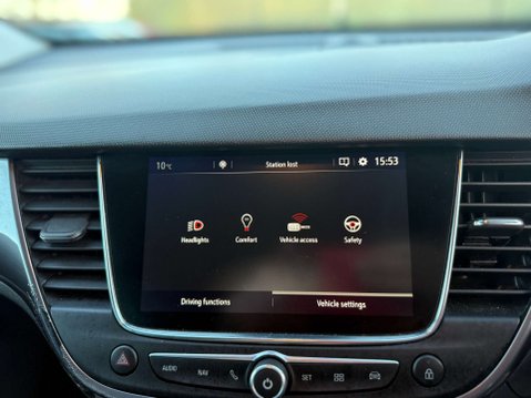 Vauxhall Crossland X 1.2 Crossland X Tech Line Nav ecoTec S/S 5dr 77