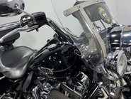 Harley-Davidson Touring 1690 FLHRC ROADKING CLASSIC 2012 TO MANY EXTRAS 21' WHEEL 18