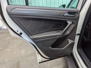 Volkswagen Tiguan 1.5 Tiguan R-Line TSi Semi-Auto 5dr 70