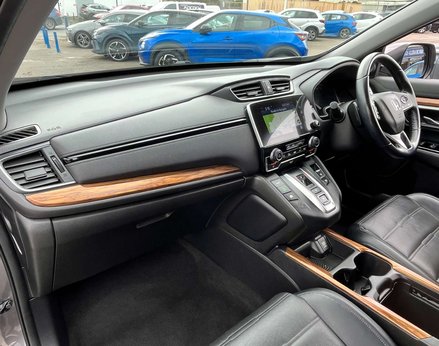 Honda CR-V 2.0 CR-V SR i-MMD 4x2 CVT 5dr 17