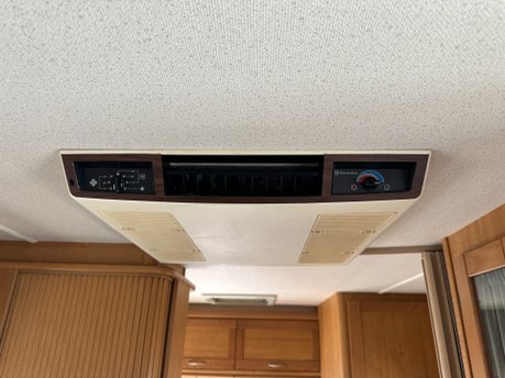Auto-Trail Cheyenne 632 SE 4 BERTH FIAT DUCATO 2.8 TD LWB CHASSIS 16