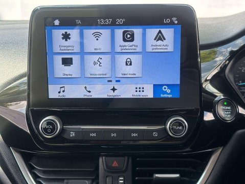 Ford Fiesta 1.0T EcoBoost Titanium Euro 6 (s/s) 5dr 26