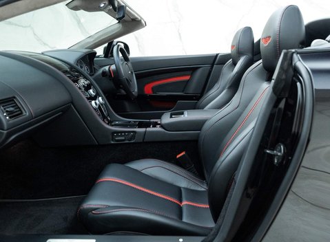 Aston Martin V12 Vantage S Roadster 14
