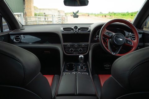 Bentley Bentayga 4.0 V8 First Edition Auto 4WD Euro 6 (s/s) 5dr 45