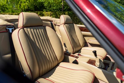 Aston Martin V8 Volante EFi 33