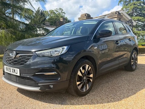 Vauxhall Grandland X 1.2 Turbo GPF Sport Nav SUV 5dr Petrol Manual Euro 6 (s/s) (130 ps) FSH & 2 34