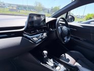 Toyota C-HR EXCEL 9