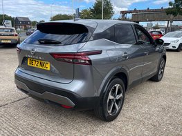 Nissan Qashqai 1.3 Qashqai N-Connecta DiG-T MHEV 5dr 9