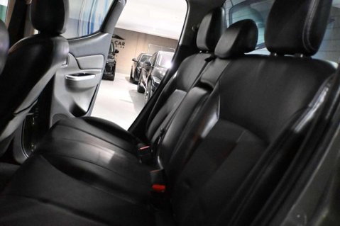 Mitsubishi L200 DI-D 4WD WARRIOR DCB 37