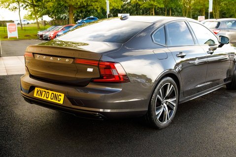 Volvo S90 RECHARGE T8 R-DESIGN AWD 8
