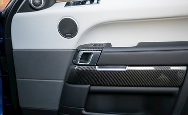 Land Rover Range Rover Sport 5.0 SVR 22
