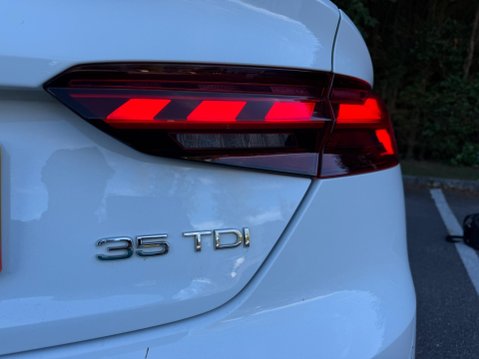 Audi A5 2.0 TDI 35 S line Sportback S Tronic Euro 6 (s/s) 5dr 54