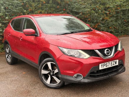 Nissan Qashqai 1.5 dCi N-Connecta Euro 6 (s/s) 5dr