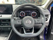 Nissan Qashqai 1.3 DIG-T MHEV N-Connecta SUV 5dr Petrol Hybrid XTRON Euro 6 (s/s) (158 ps) 19